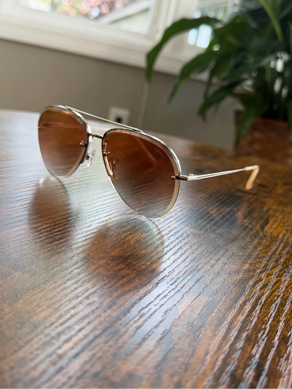 Freyrs Aviator Sunglasses with Rose-Tinted Lenses